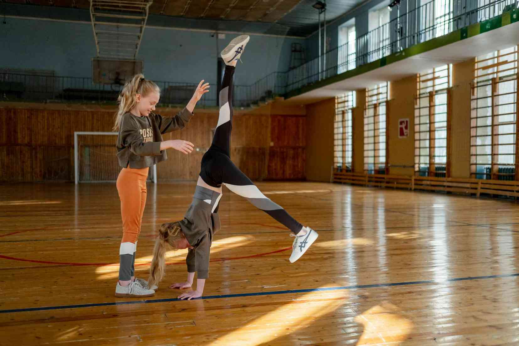 在线娱乐巨头的策略布局_开云体育的生态圈透视